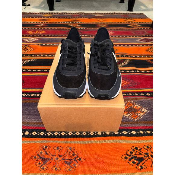 Nike Waffle One - Black/White-Orange - Picture 2 of 7